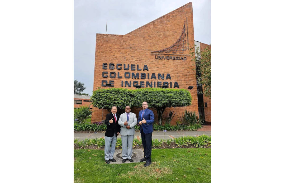 JATCELA Imparte Conferencias Magistrales en Bogotá