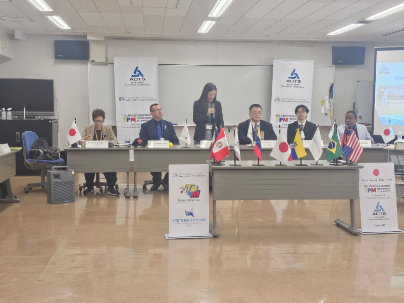 Inicia el Programa de Formación en TPM en Japón