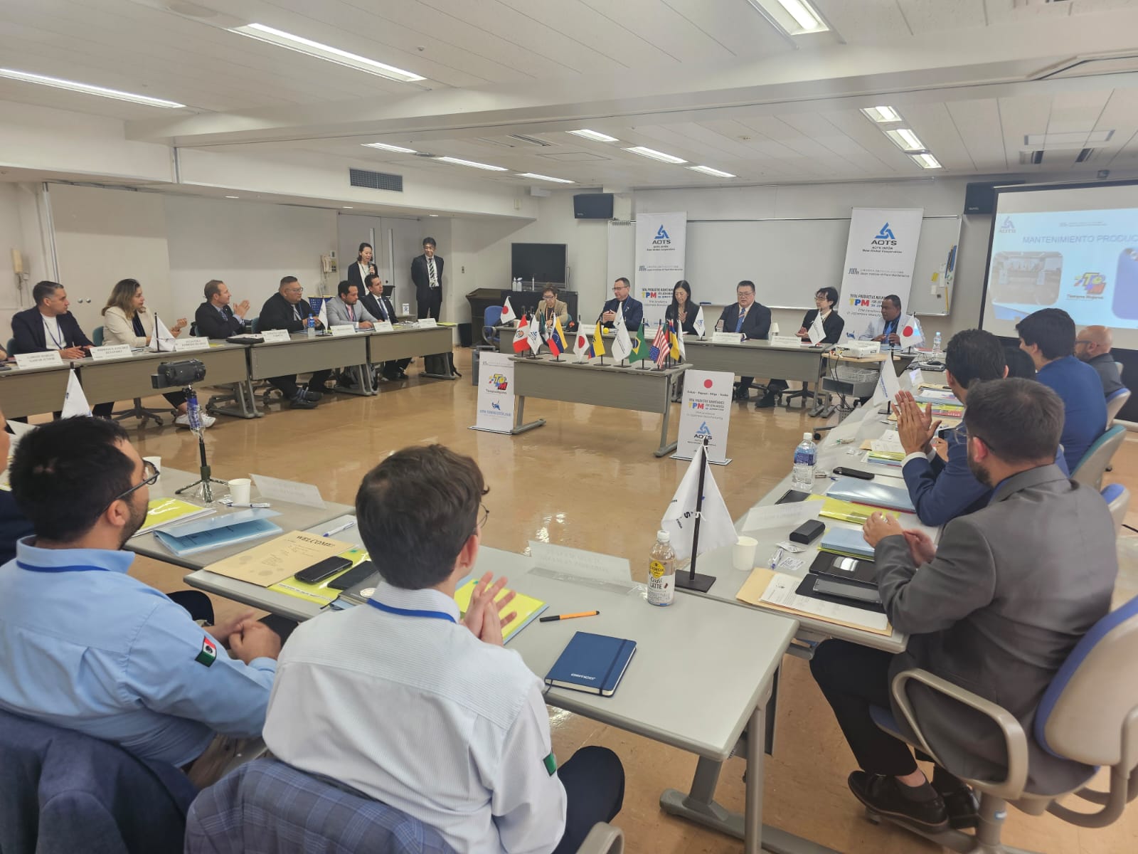 Inicia el Programa de Formación en TPM en Japón