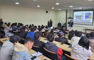 JATCELA Imparte Conferencias Magistrales en Bogotá