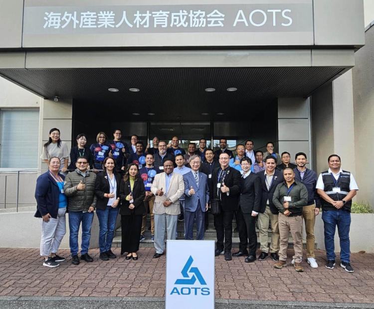 Curso de TPM en Japón para América Latina culmina con éxito